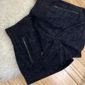 ATHLETA | Camden Printed Short